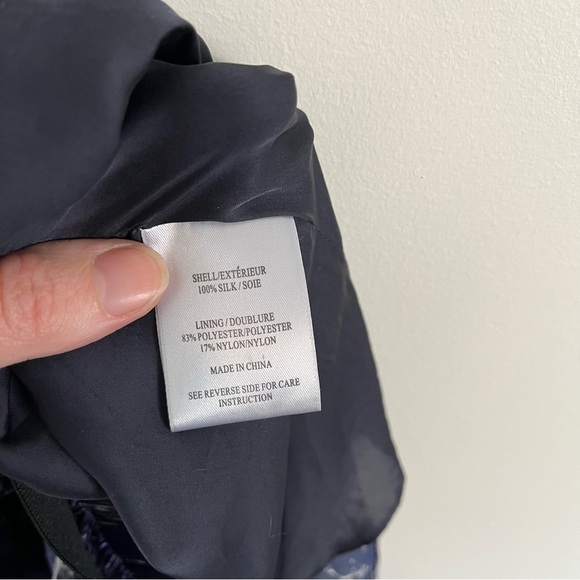 THEORY THEYSKENS' Dewi Silk Dress With Pockets - Picture 10 of 10